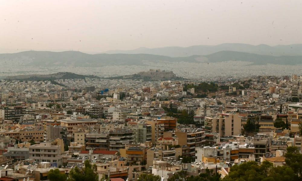 Καιρός σήμερα: Πρωινές μπόρες σε Αττική και Θεσσαλονίκη